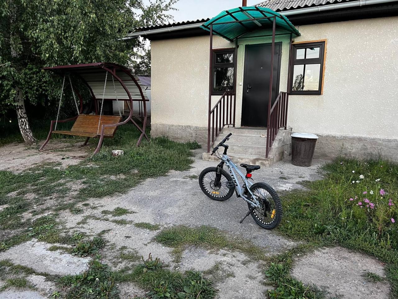 Hotel Bulak Karakol Exteriér fotografie