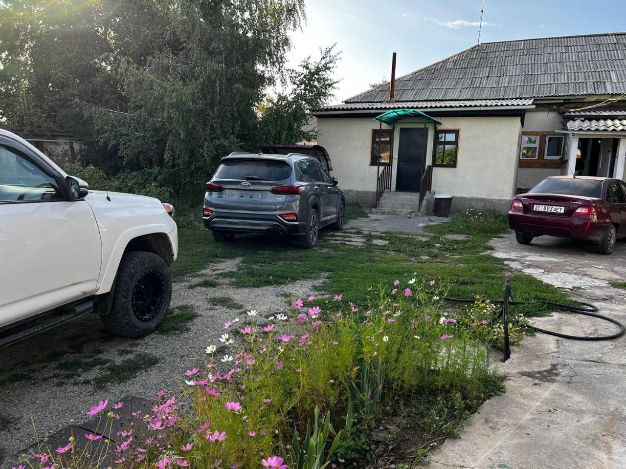 Hotel Bulak Karakol Exteriér fotografie